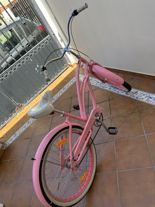 Bicicleta Electra Cruiser rosa
