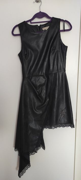Vestido negro cuero sintético M