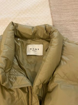 Plumifero Nans verde oliva talla L a estrenar 