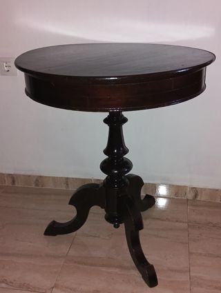 Mesa redonda madera caoba