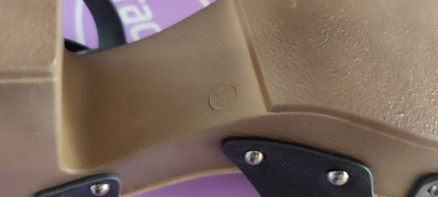 Sandali donna neri - tacco basso