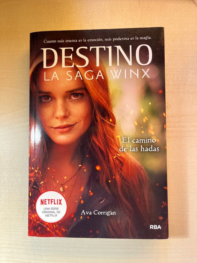 El camino de las hadas / The Fairies' Path (Sag...