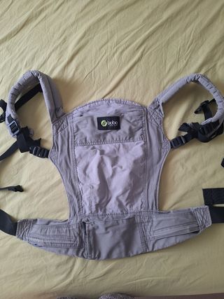 Mochila portabebés Boba gris porteo