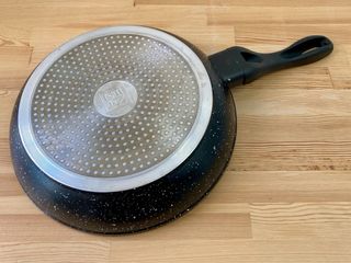 Paellera y sartén Enza +