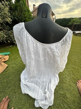 Blusa blanca anudada