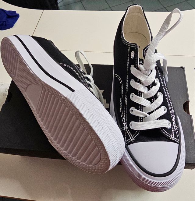 Sneakers nere simil All Star - 38 Nuove