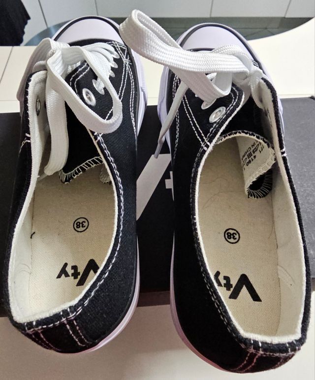 Sneakers nere simil All Star - 38 Nuove