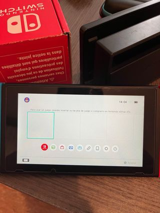 Nintendo Switch con caja, mando, microSD y funda