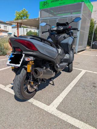 Yamaha Tricity 300cc - Scooter