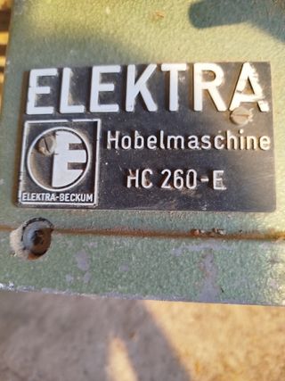 Cepillo Elektra Beckum HC 260-E