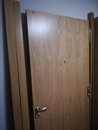 Puerta madera roble 203x82.5x3.5cm