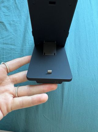 Cargador inalámbrico KSIX 3 en 1