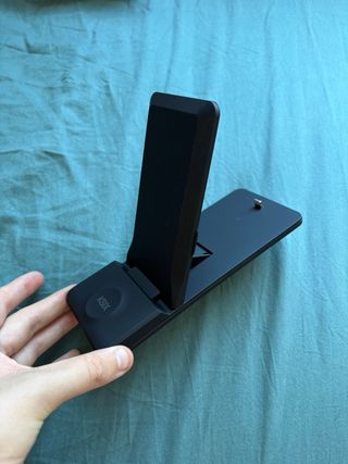 Cargador inalámbrico KSIX 3 en 1