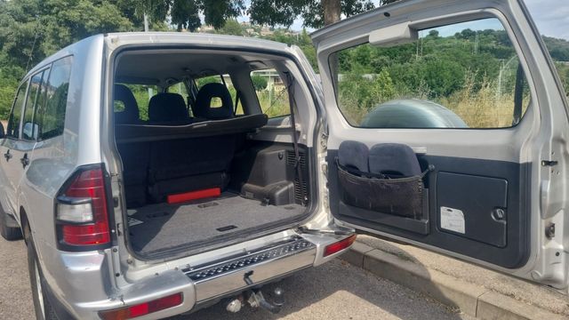 Mitsubishi Montero 2001