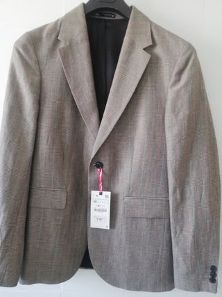 Chaqueta Zara cuadros gris rojo blanco talla 48
