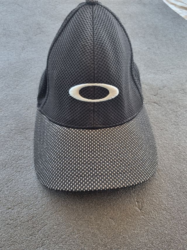 Berretto Oakley nero