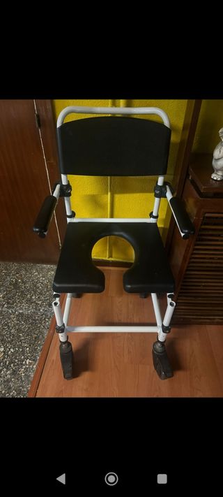 Silla baño,silla ruedas,grúa y cama hidráulica.