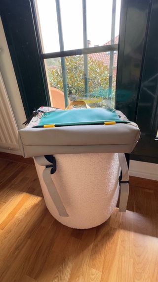 Mochila Daniel Chong estampada Miro