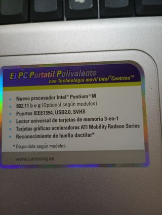 Portátil Samsung P30 plateado