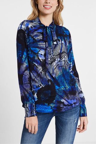 Blusa Desigual azul estampada