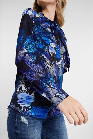 Blusa Desigual azul estampada
