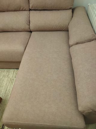 Sofá chaise longue beige