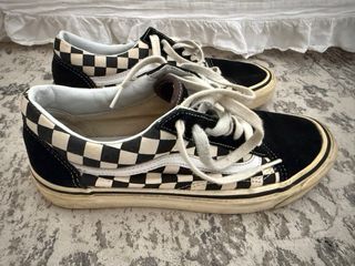 VANS Old Skool - Negro y Blanco