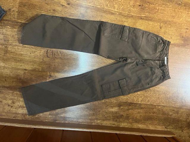 Lote pantalones cargo verde, marrón y gris