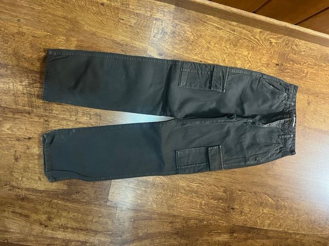 Lote pantalones cargo verde, marrón y gris