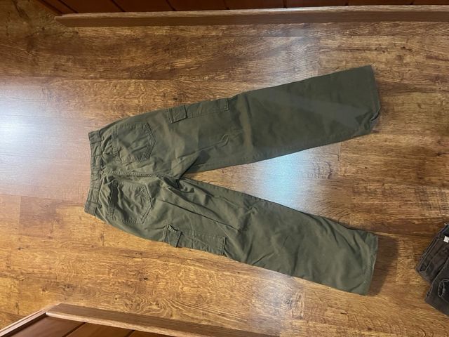 Lote pantalones cargo verde, marrón y gris