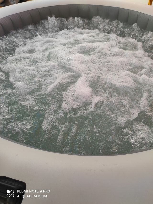 Spa Intex 4 adultos + 1 niño