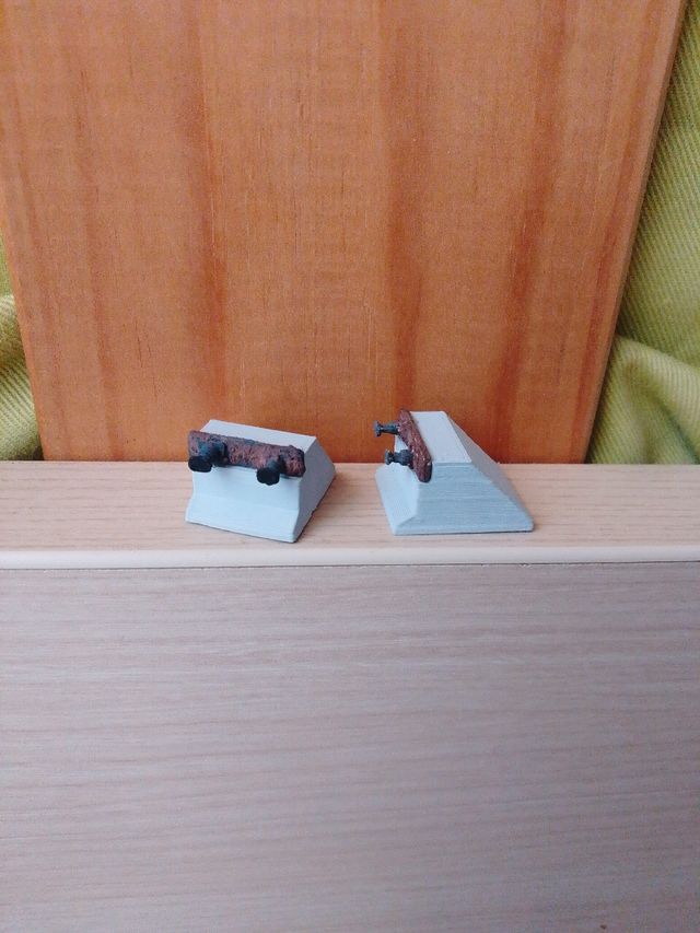 2 topes tren escala N 1:160