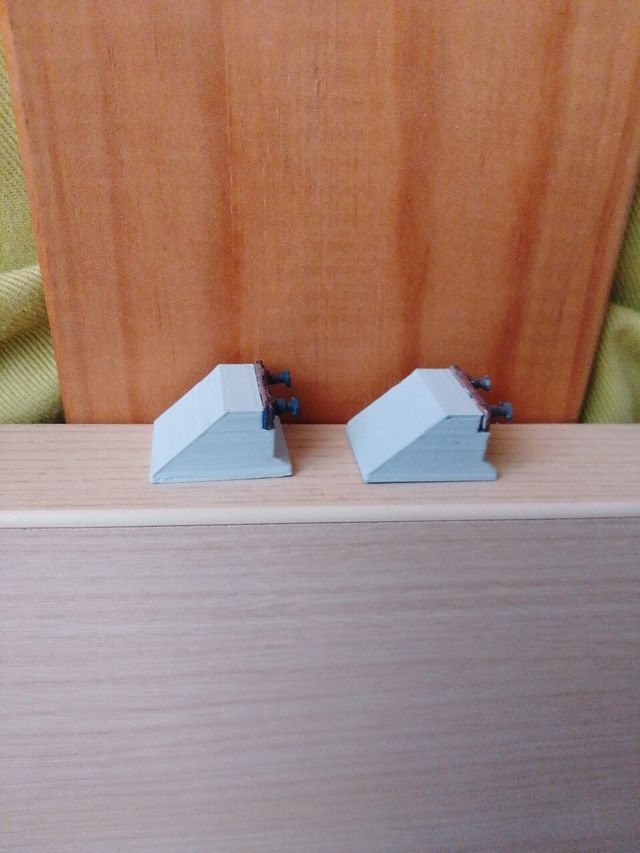 2 topes tren escala N 1:160