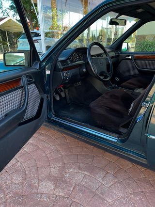 Mercedes-Benz Clase E 1995