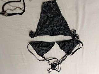 Bikini negro y gris estampado 