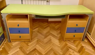 Cama nido Flex 90x190 cm y mesa de estudio.