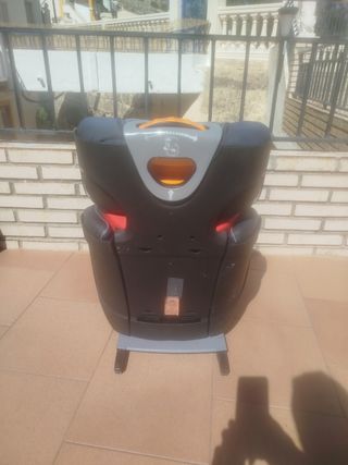 Silla coche niño hasta 14 kg. REBAJADA A 40!!!