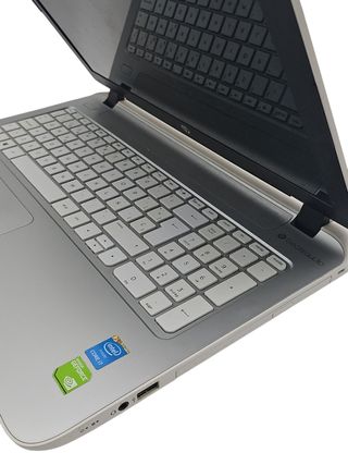 Portátil HP Pavilion i7 5ª Gen - 12GB RAM