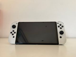 Nintendo Switch OLED blanca + FIFA 23