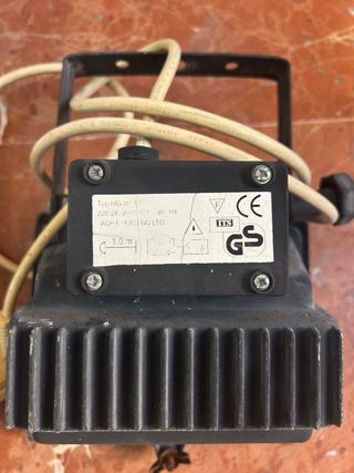 Foco luz antiguo + trípode