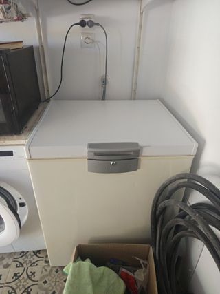 Beko HSM14540 - Arcón congelador