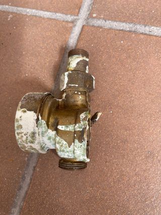 Medidor agua Farnier antiguo