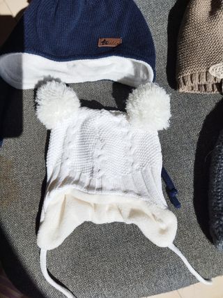 Gorros bebé (3-9 meses) - Lote 4