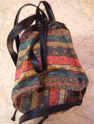 Mochila étnica pequeña