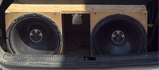 Subwoofer doble 12" usado
la marca e puesto x pone