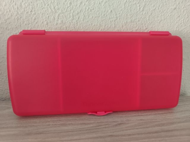 Tupperware infantil rosa