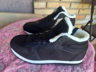 Zapatillas borreguito negras