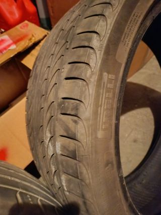Neumático Pirelli 225/40/R18 usados