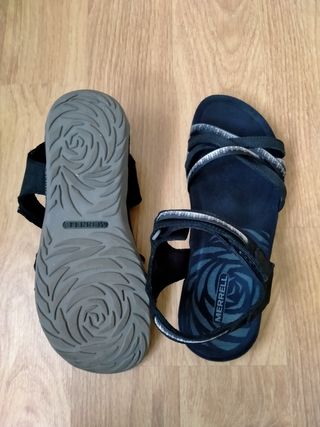 Sandalias Merrell negras