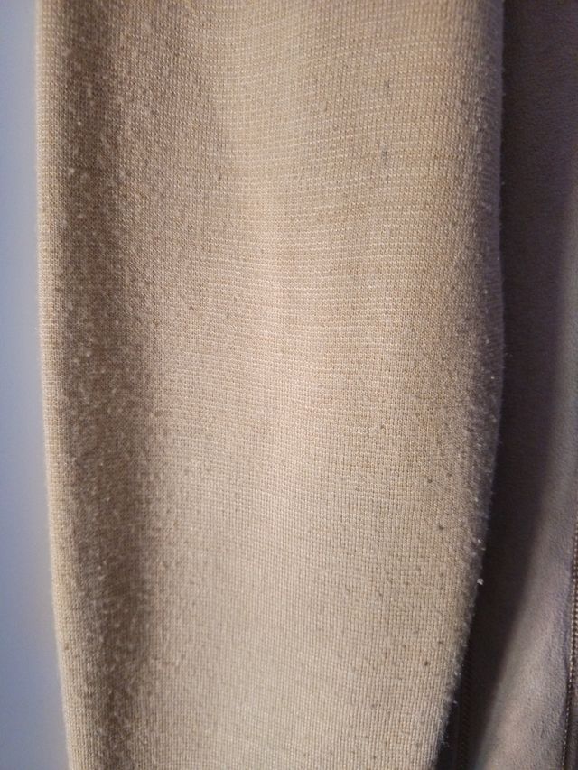 Chaqueta beige otoñal